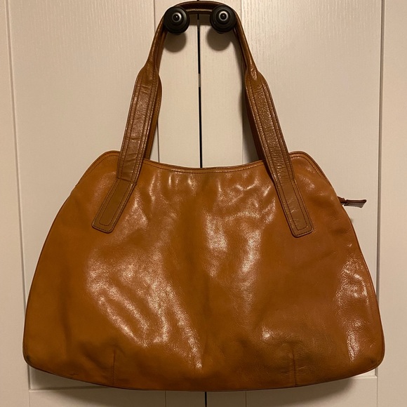 HOBO soft tan/brown leather shoulder bag purse - Picture 2 of 7